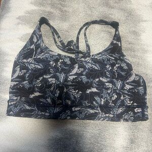 Lululemon Athletica Blue Patterned Sports Bra size 8